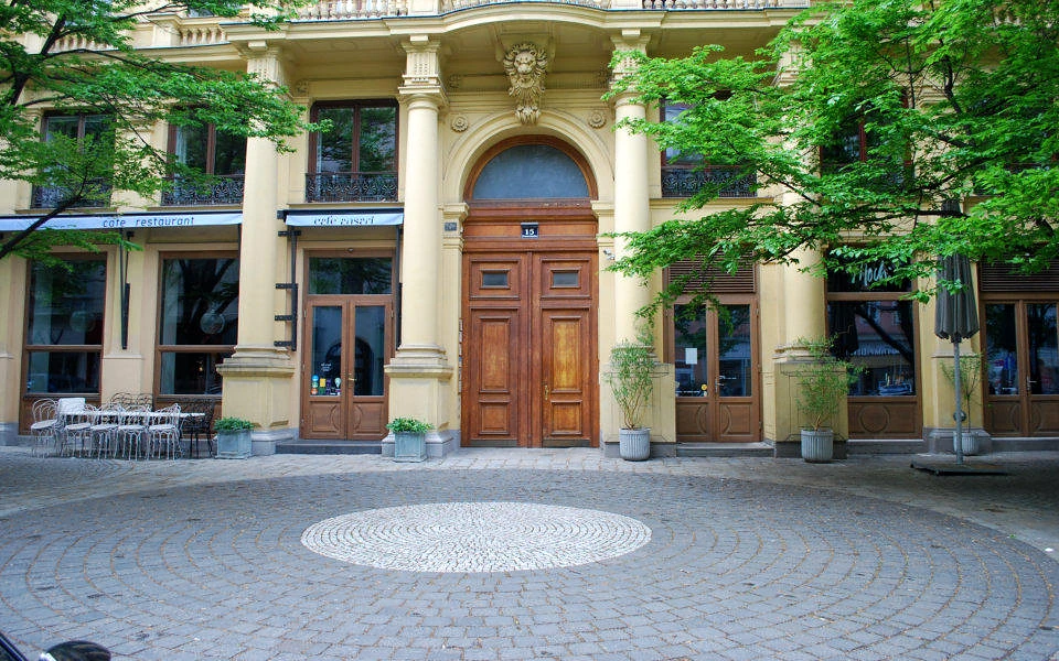 Hauseingang auf der Praterstraße